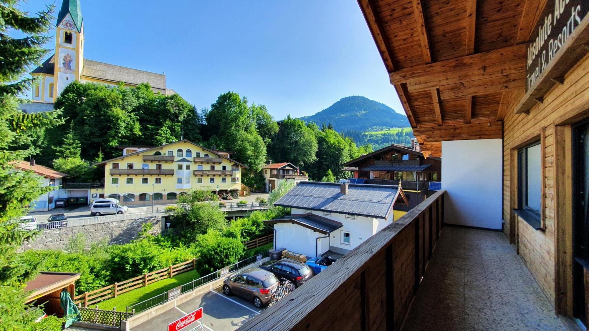 Absolute Active Mountain Resort Kirchberg in Tirol Rum bild